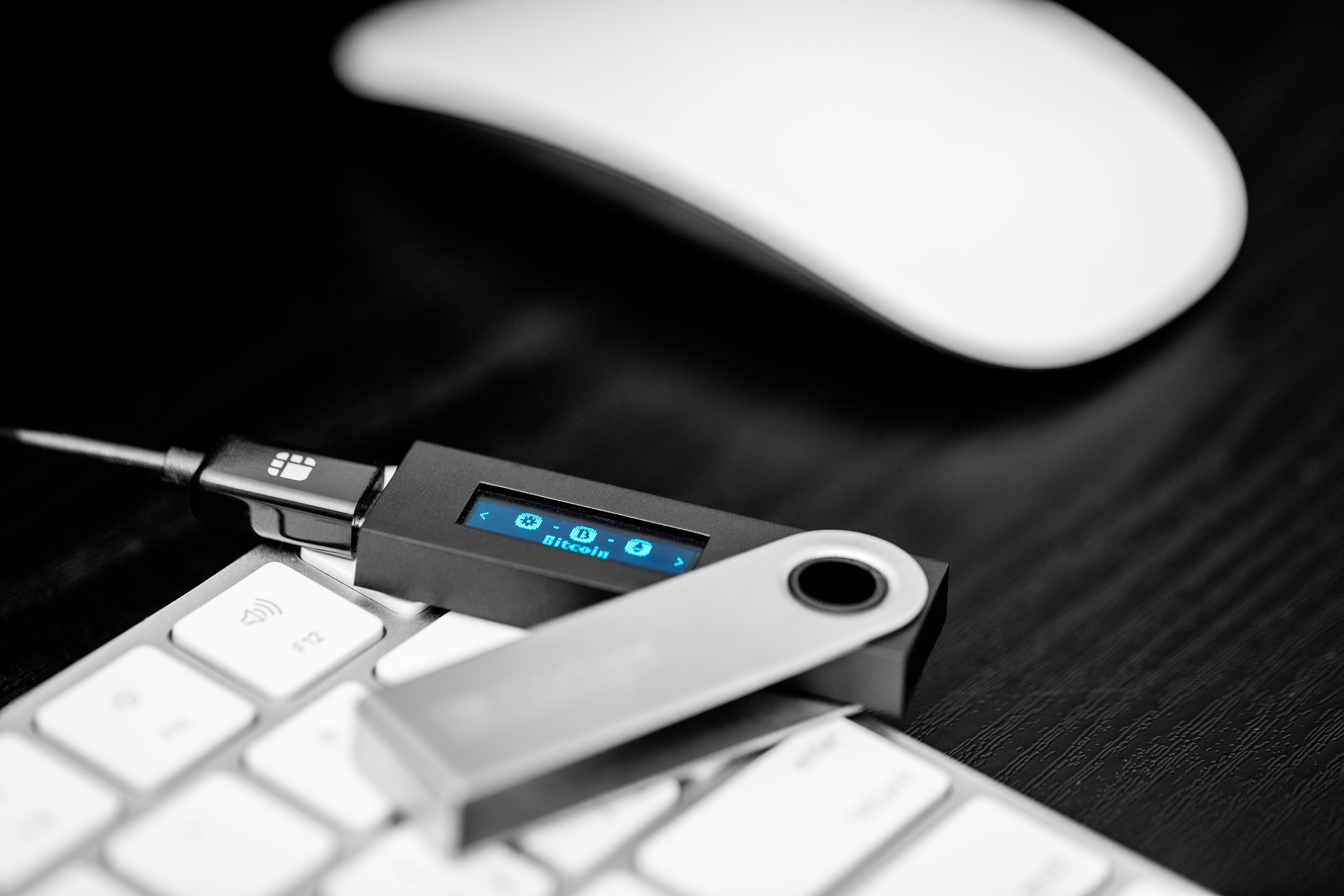 Crypto Wallet Ledger To Lay Off 10% of Workforce Following Product