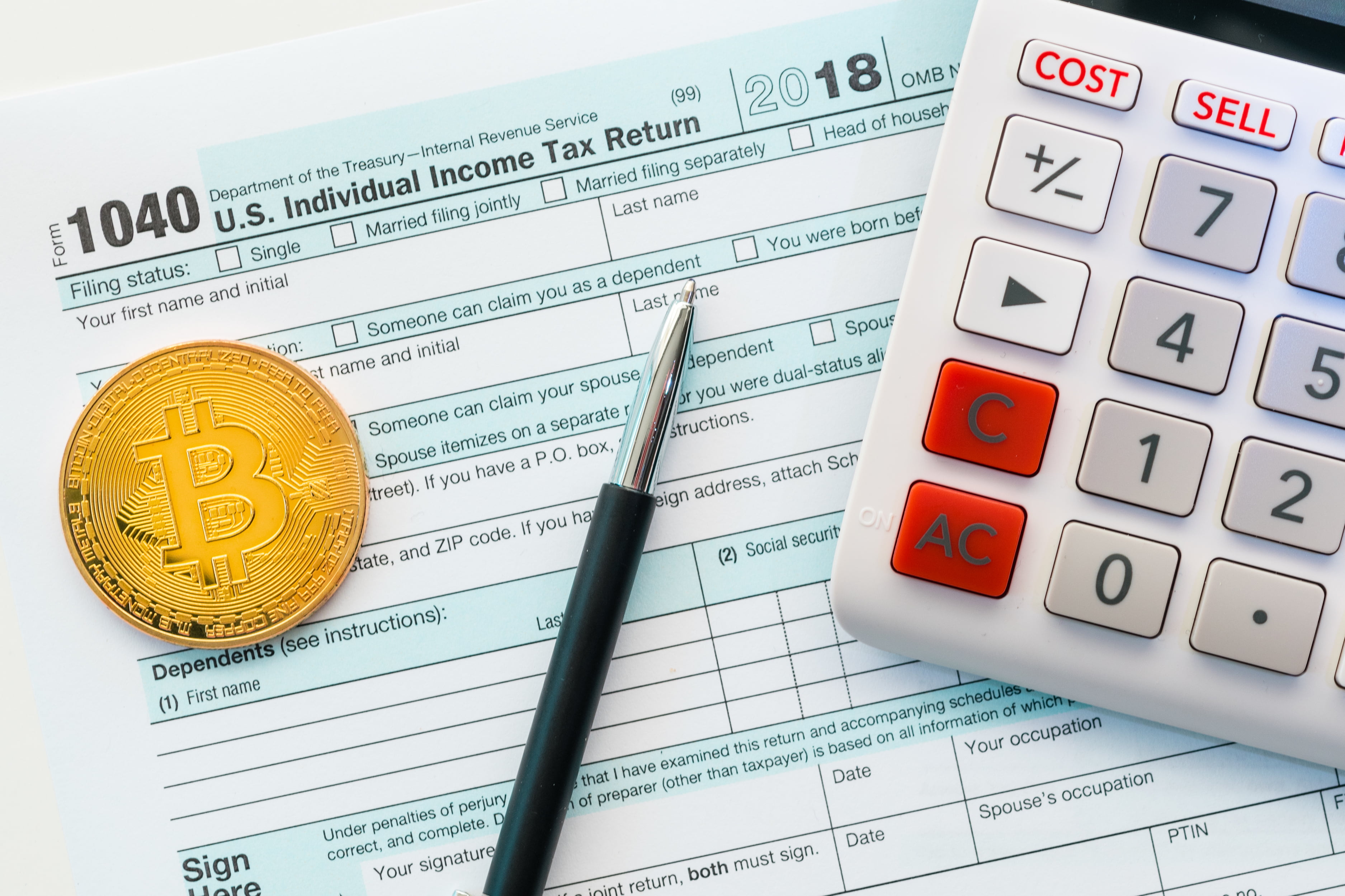 Wealth and Tax Advisor Says IRS May Be Targeting Crypto Traders, Not Investors