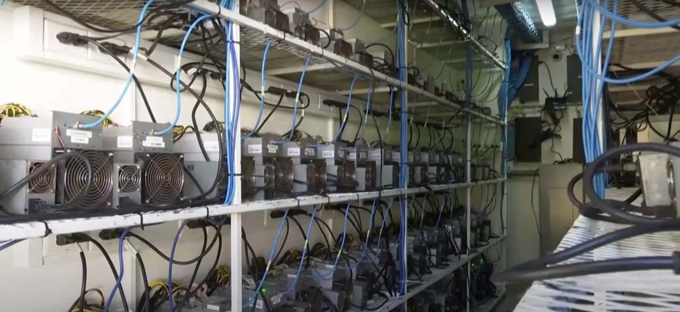 Green Energy, ASIC machines in a warehouse
