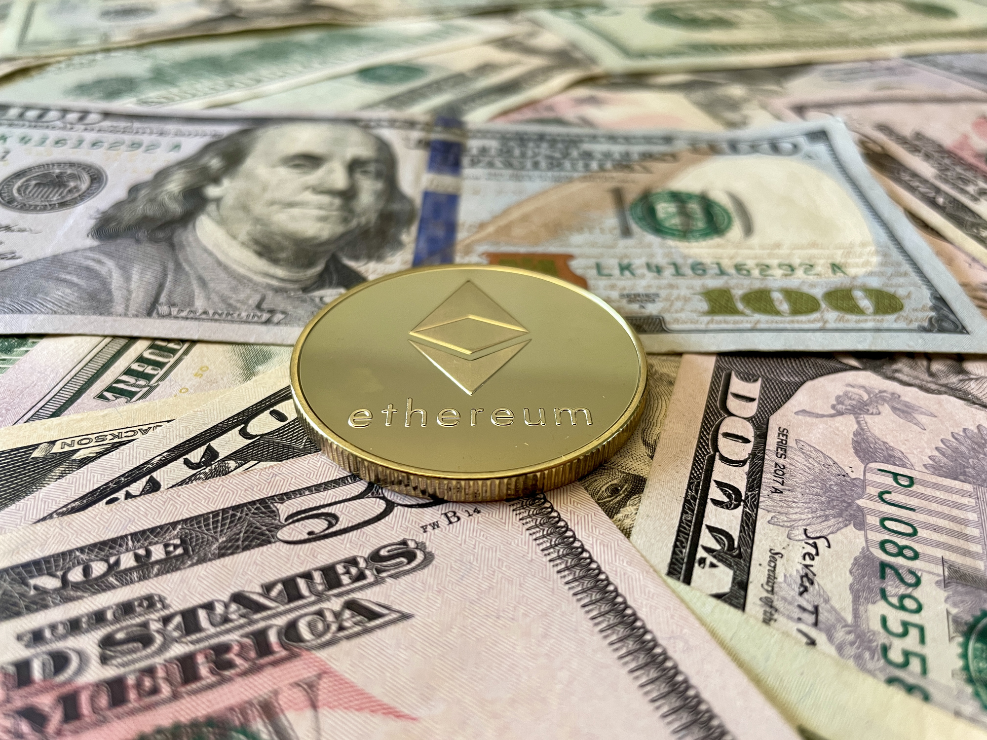 Ethereum ETFs Heat Up As Filings With SEC Climbs To Six thumbnail