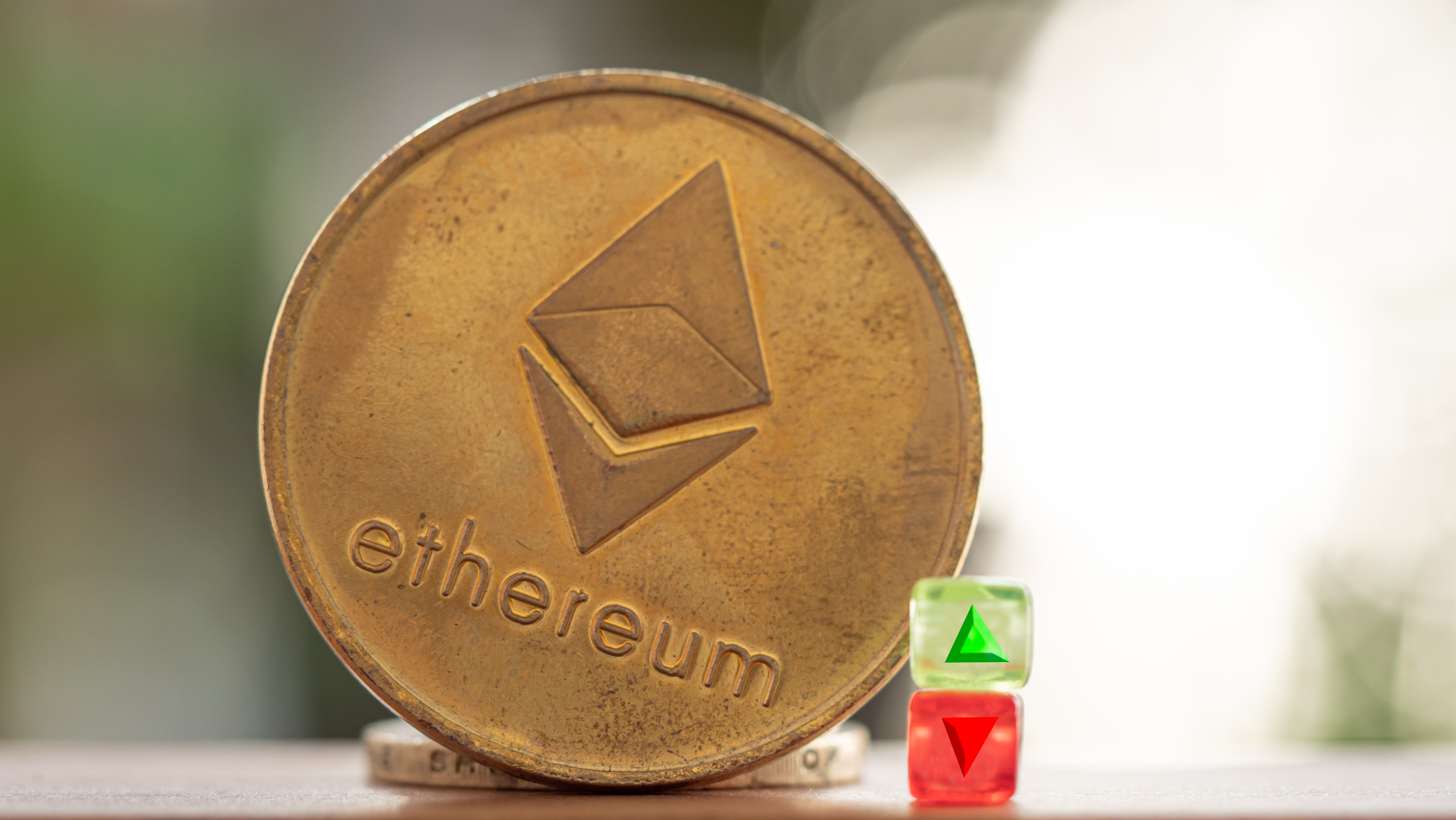 Failed Bullish Pattern Could Send Ethereum Sub-$1000