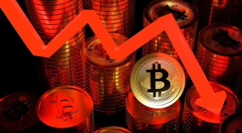 Warning Signals Flash As Bitcoin Surges: Expert Spotlights Potential $25,000 Liquidity Sweep