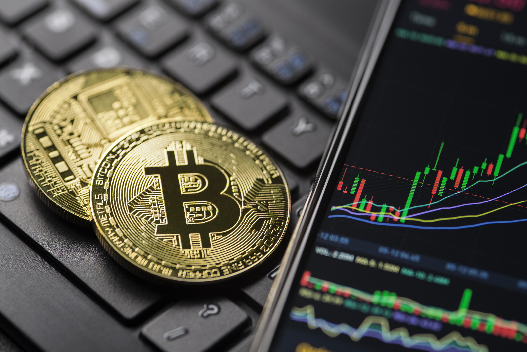 Bitcoin Eyes $63,000: Key Indicators Signal Further Decline – Time To Sell?