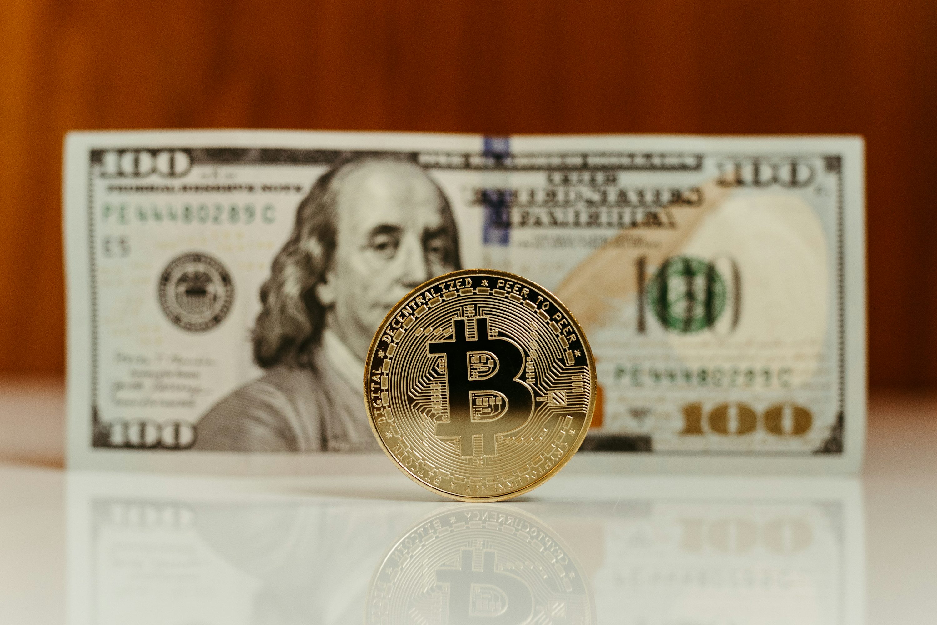 Bitcoin Cash Eyes $288 As Bears Take Charge After Trendline Rejection