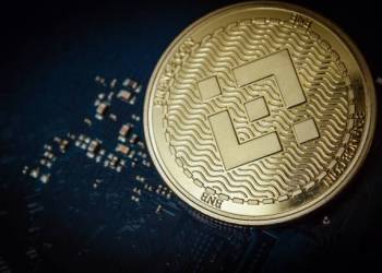 Binance Coin koers: bearish trend dreigt breuk onder $650 – welke bekende crypto kopen vandaag?