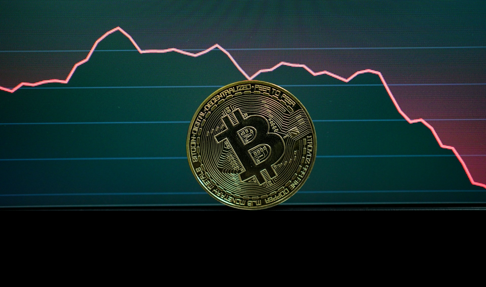 Bitcoin ‘Head and Shoulders’ Setup Raises Fears Of $80,000 Price Drop – Details