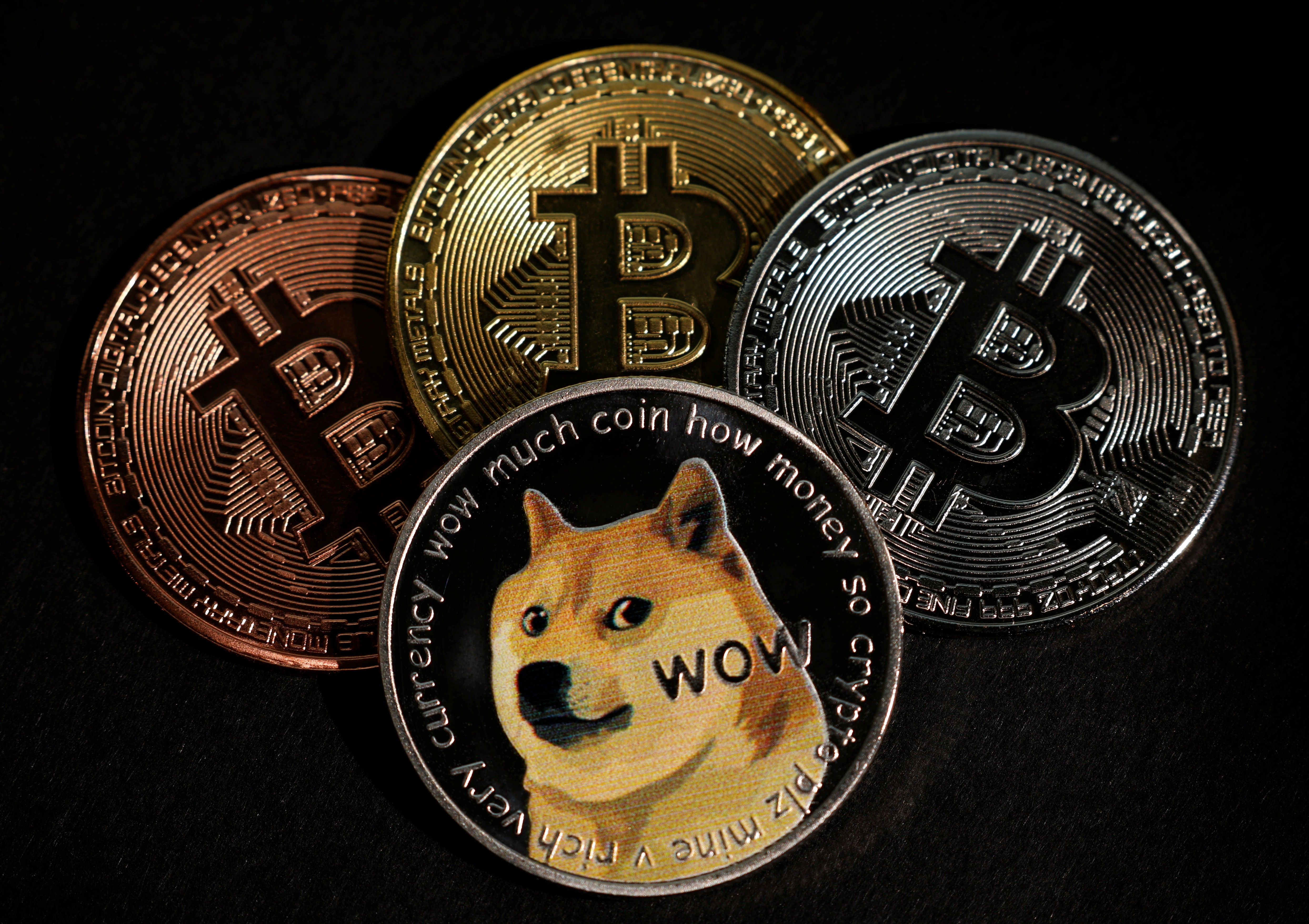 How High Can Dogecoin Go If Bitcoin Hits $1 Million? Analysts Weigh In